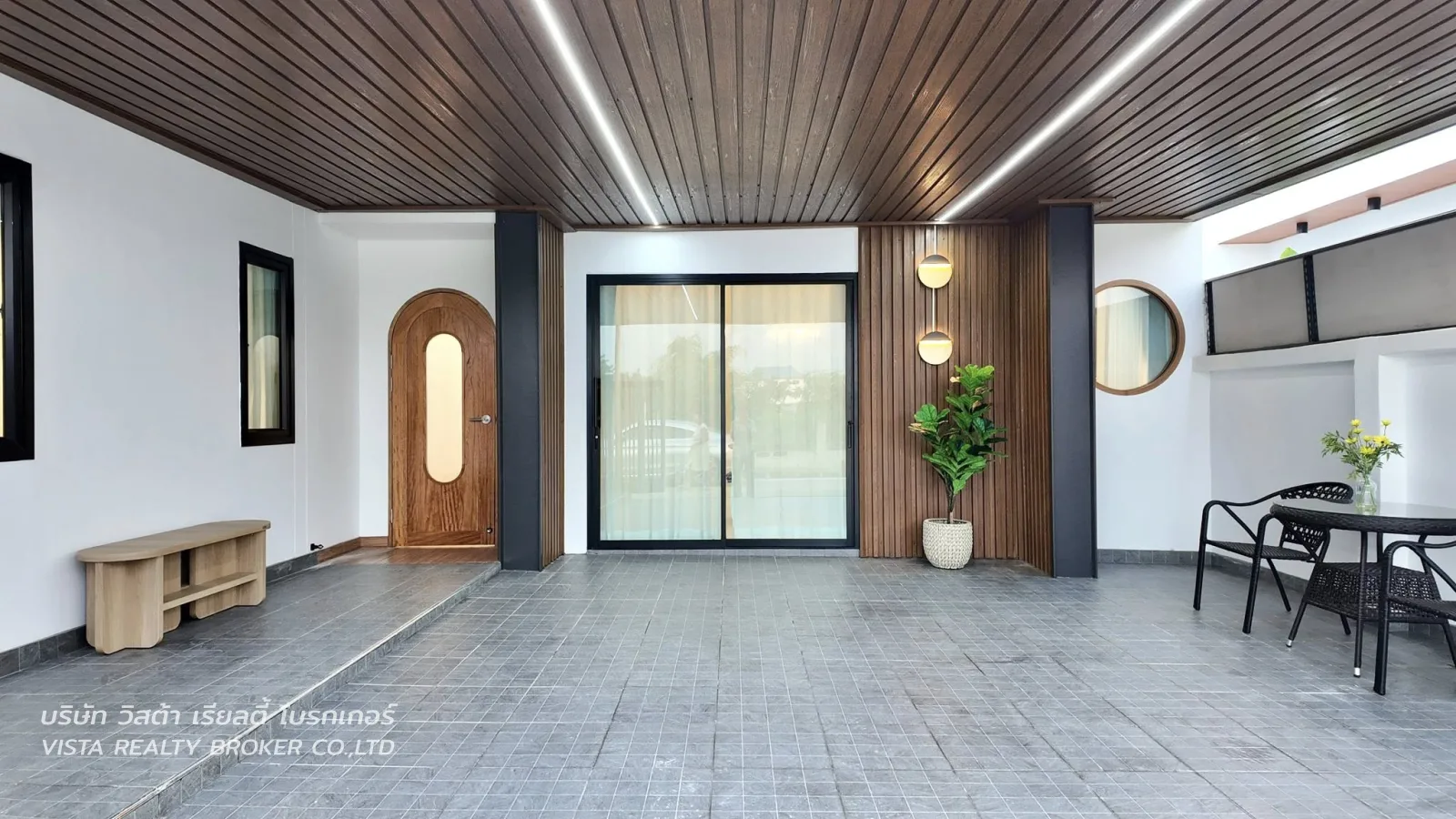 บ้านเดี่ยว 1 ชั้น หมู่บ้านพบสุข ทำใหม่ทั้งหลัง  มีสวนหลังบ้าน ซอยสยามคันทรีคลับ (ถนนพรประภานิมิตร 13) - 17