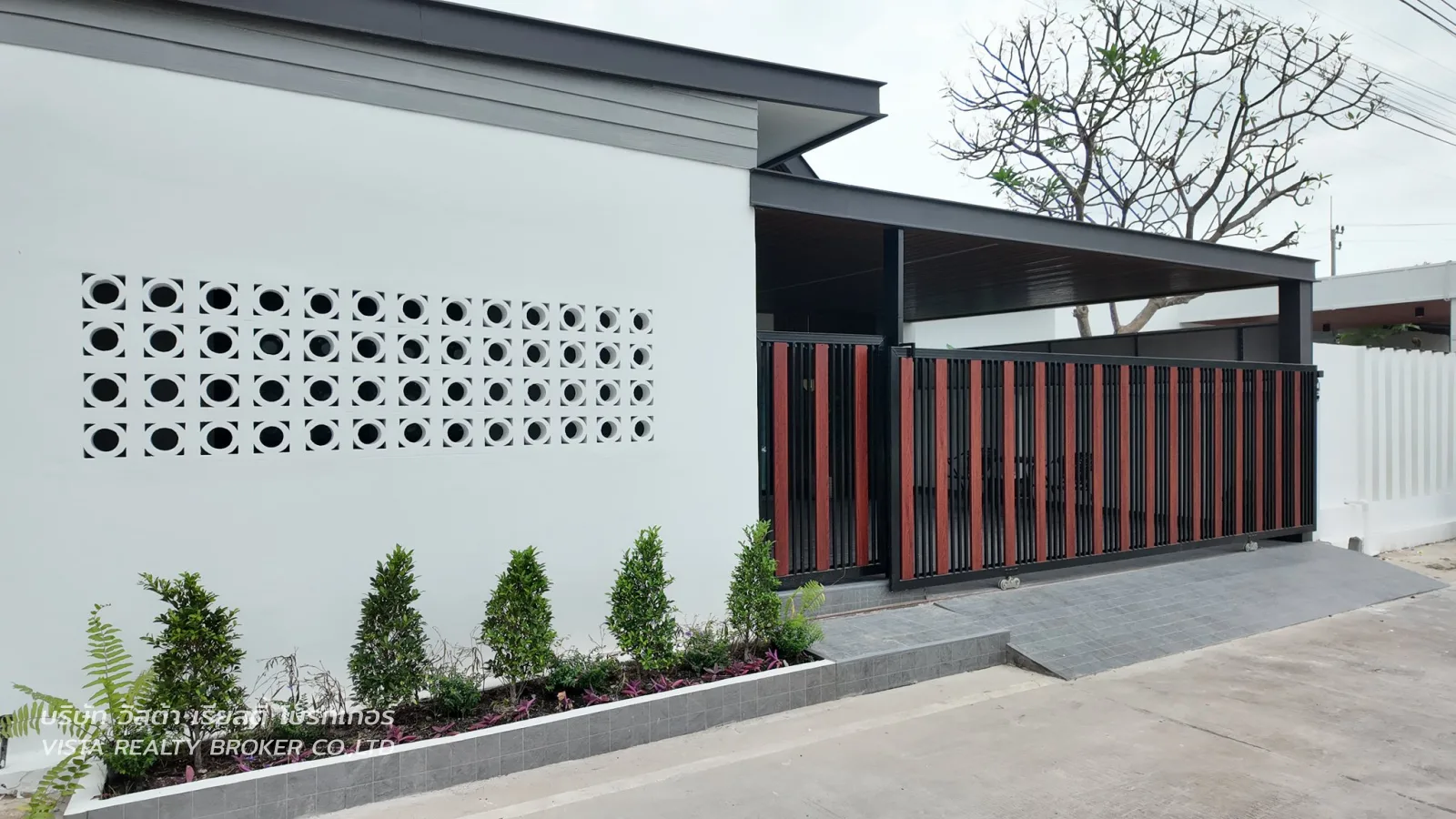 บ้านเดี่ยว 1 ชั้น หมู่บ้านพบสุข ทำใหม่ทั้งหลัง  มีสวนหลังบ้าน ซอยสยามคันทรีคลับ (ถนนพรประภานิมิตร 13) - 20