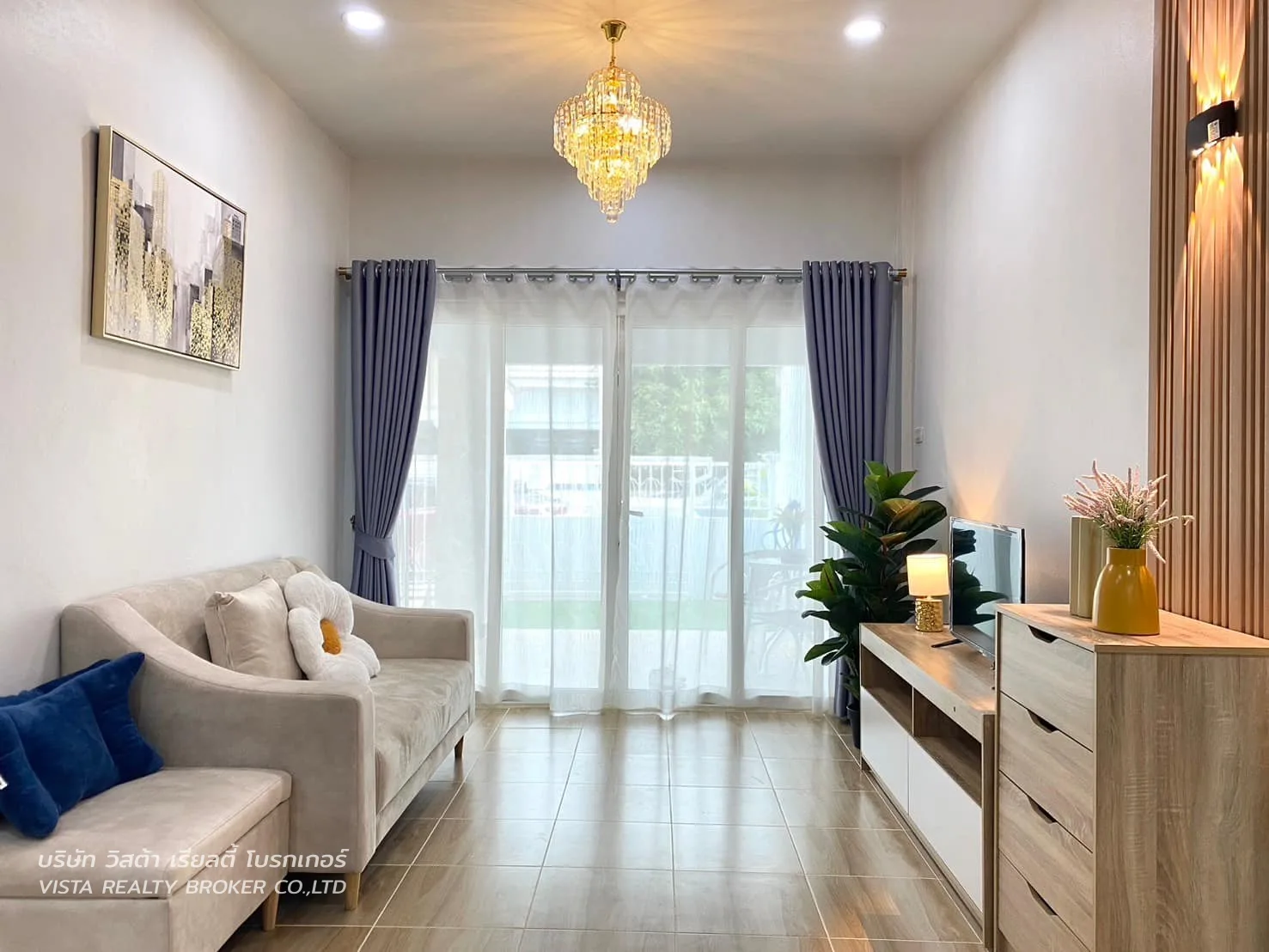 ทาวน์เฮ้าส์หลังใหญ่ เงียบสงบดีมาก หมู่บ้านรวิพรวิลเลจ2 ซอยเขาน้อย พัทยา - 9