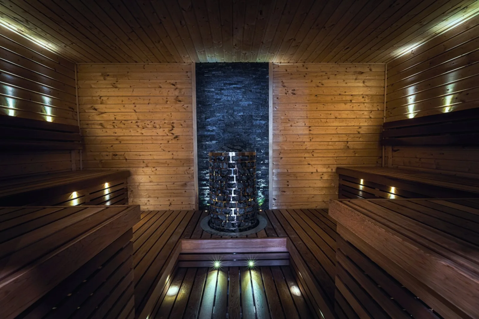 คอนโดหรูระดับไอคอน ใช้ชีวิตสุดหรูสไตล์โรงแรม 5 ดาว ใจกลางเมืองพัทยา โซนเขาพระตำหนัก วิวทะเลตรงทุกยูนิต โครงการรางวัลการันตีคุณภาพ - 5