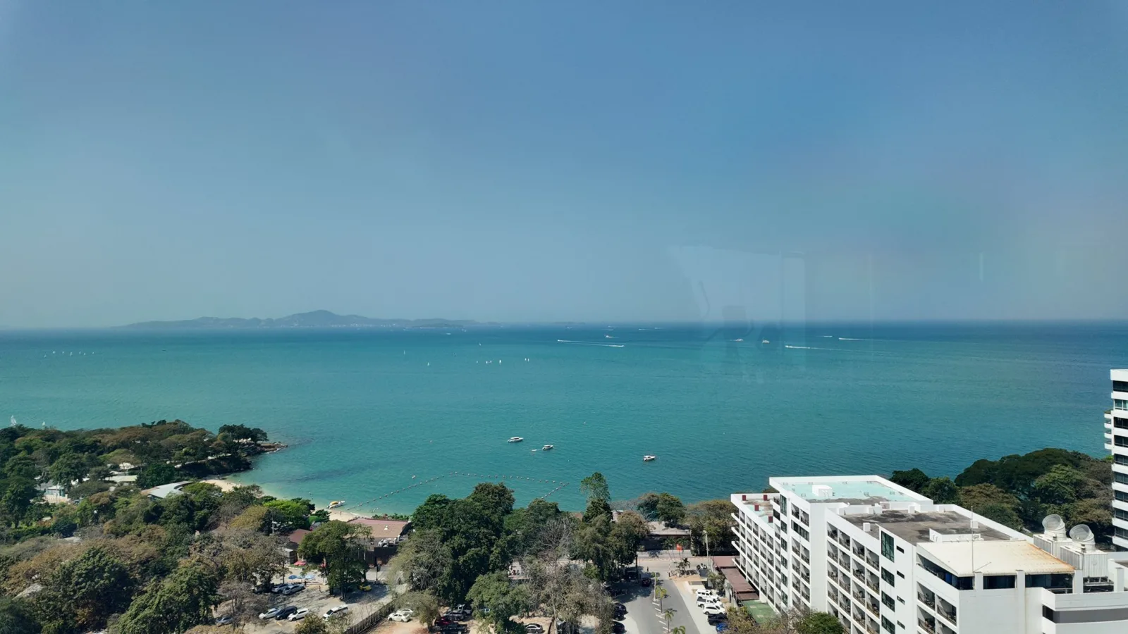 คอนโดหรูระดับไอคอน ใช้ชีวิตสุดหรูสไตล์โรงแรม 5 ดาว ใจกลางเมืองพัทยา โซนเขาพระตำหนัก วิวทะเลตรงทุกยูนิต โครงการรางวัลการันตีคุณภาพ - 9