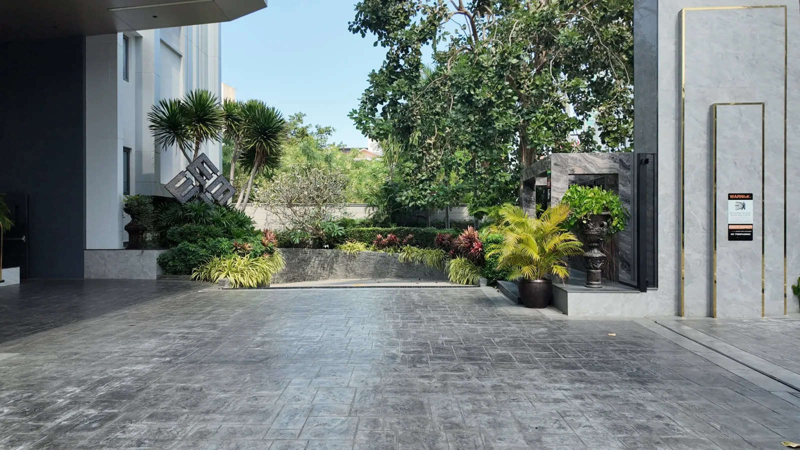 คอนโดหรูระดับไอคอน ใช้ชีวิตสุดหรูสไตล์โรงแรม 5 ดาว ใจกลางเมืองพัทยา โซนเขาพระตำหนัก วิวทะเลตรงทุกยูนิต โครงการรางวัลการันตีคุณภาพ - 15